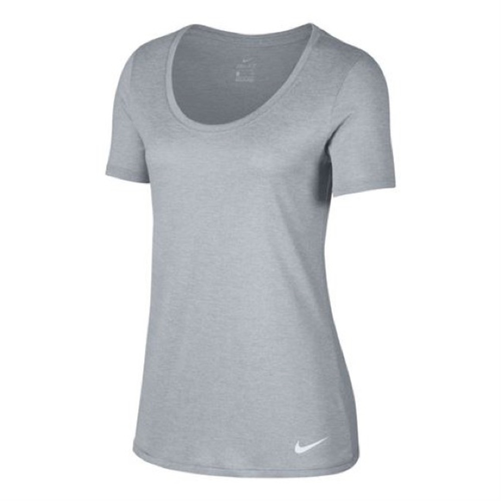 NEW Women’s Nike Dry Training Top Med
